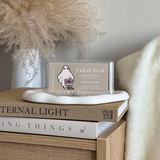 Trick or Treat wax melts snap bar with delicious sweet warm vanilla