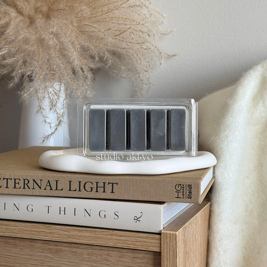 Soy wax snap bar with espresso and vanilla scent