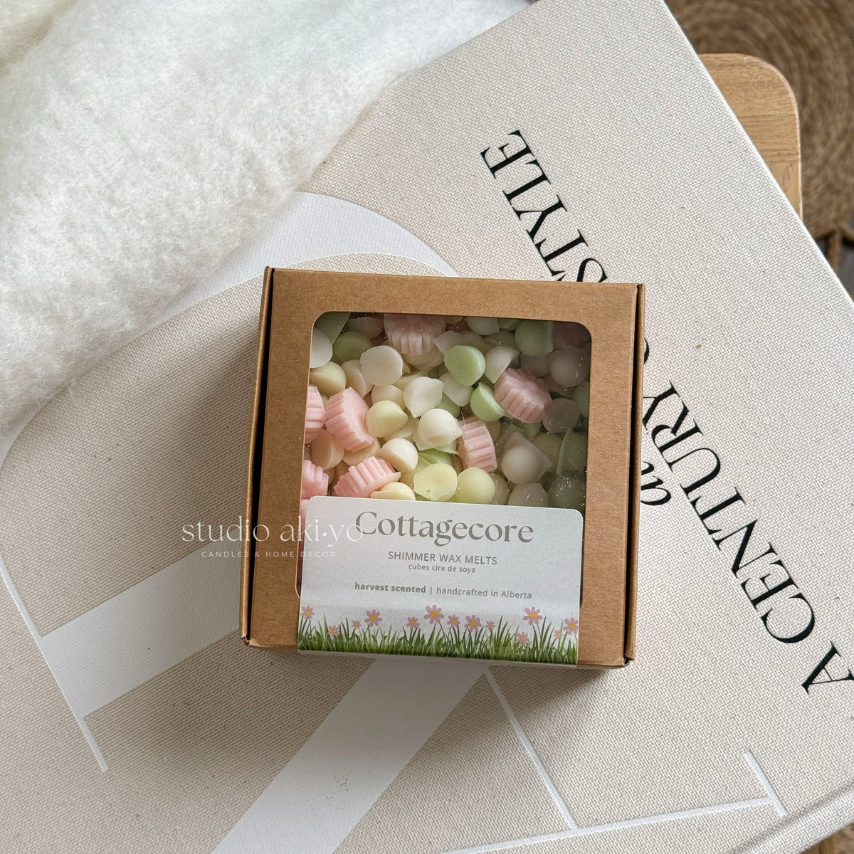 Cottagecore wax melts scoopies shaped with soft delicate flowers and scented with honeysuckle pear