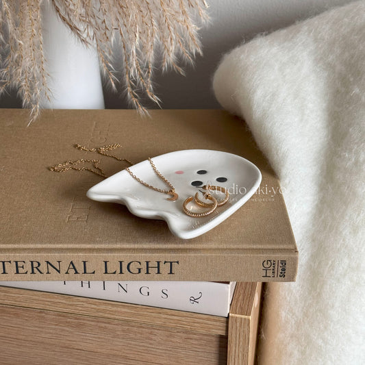 Cute ghost summerween spooky fall autumn trinket tray with jewelry