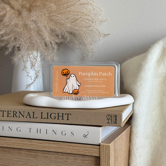 Soy wax melt bar with spiced pumpkin and clove scent