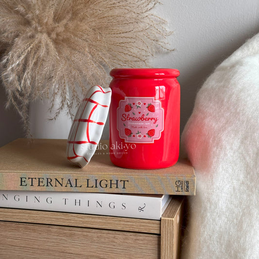 Ceramic strawberry jam cottagecore wax melt burner with jam‑jar design and lid