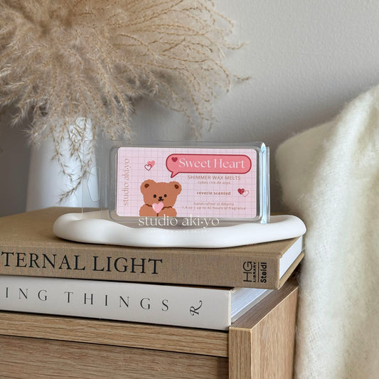 Hand-poured Sweet Heart wax melts – Studio Akiyo