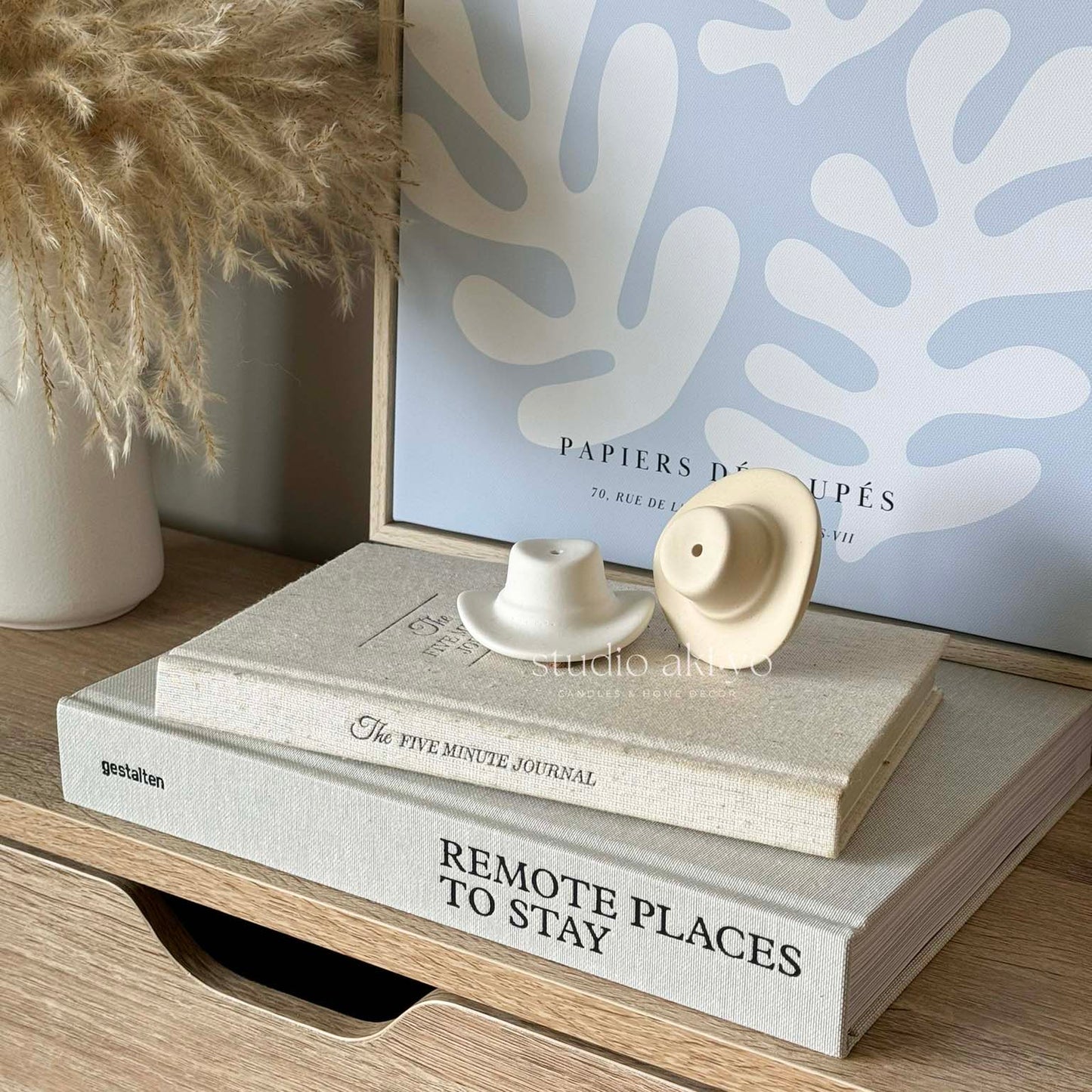 Cowboy hat-shaped incense stick holder made from jesmonite