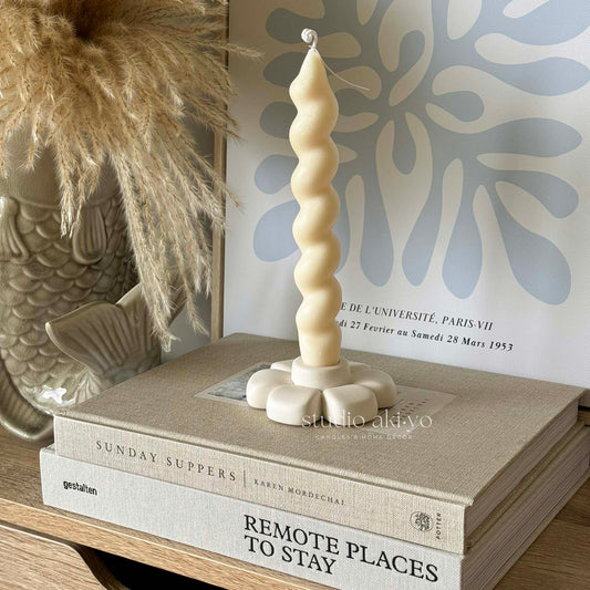 Elegant Japandi-inspired centerpiece for taper candles