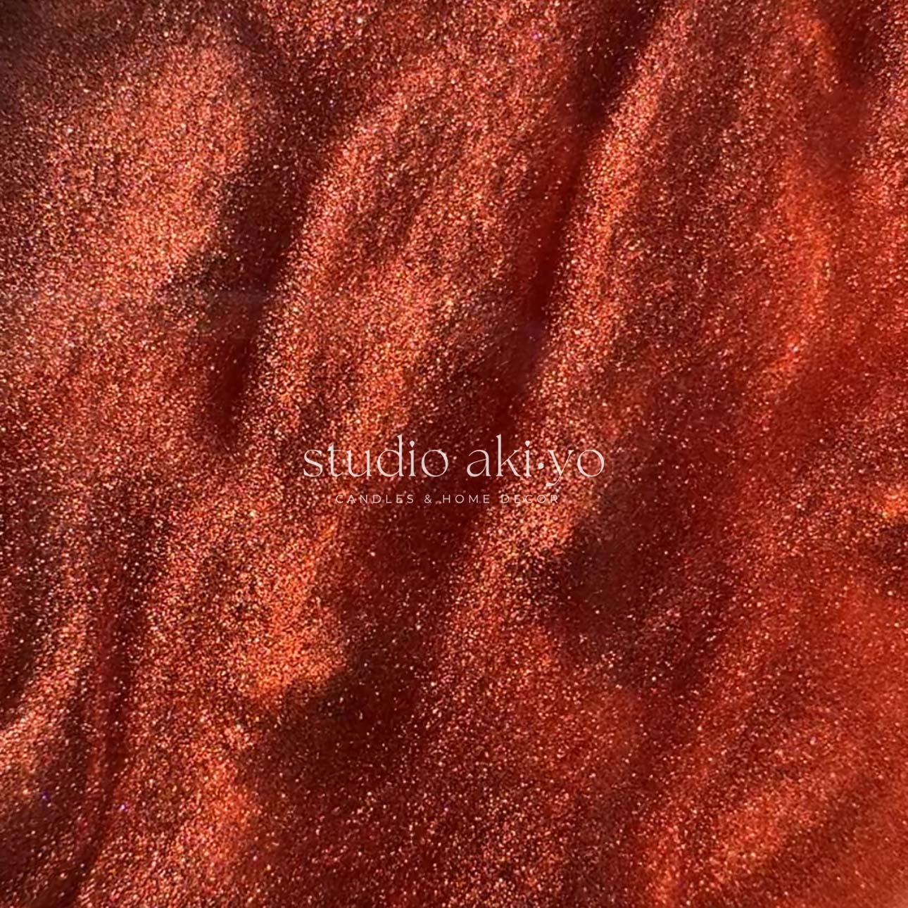 Soy wax melts with warm ginger, vanilla, and spice scent