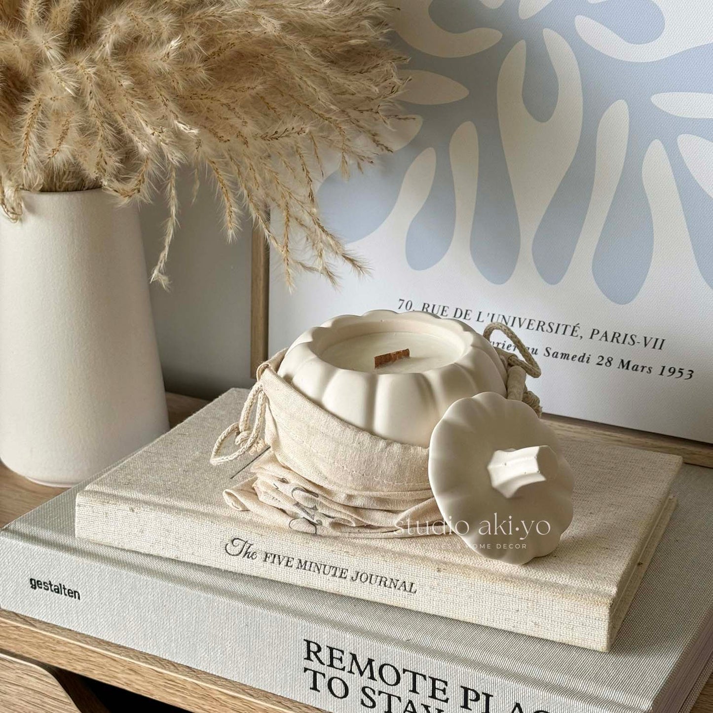 Pumpkin spice wood wick candle – cozy fall scent