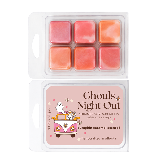 Studio Akiyo Ghouls Night Out wax melt clamshell made from 100% natural soy wax and clean burning fragrances.