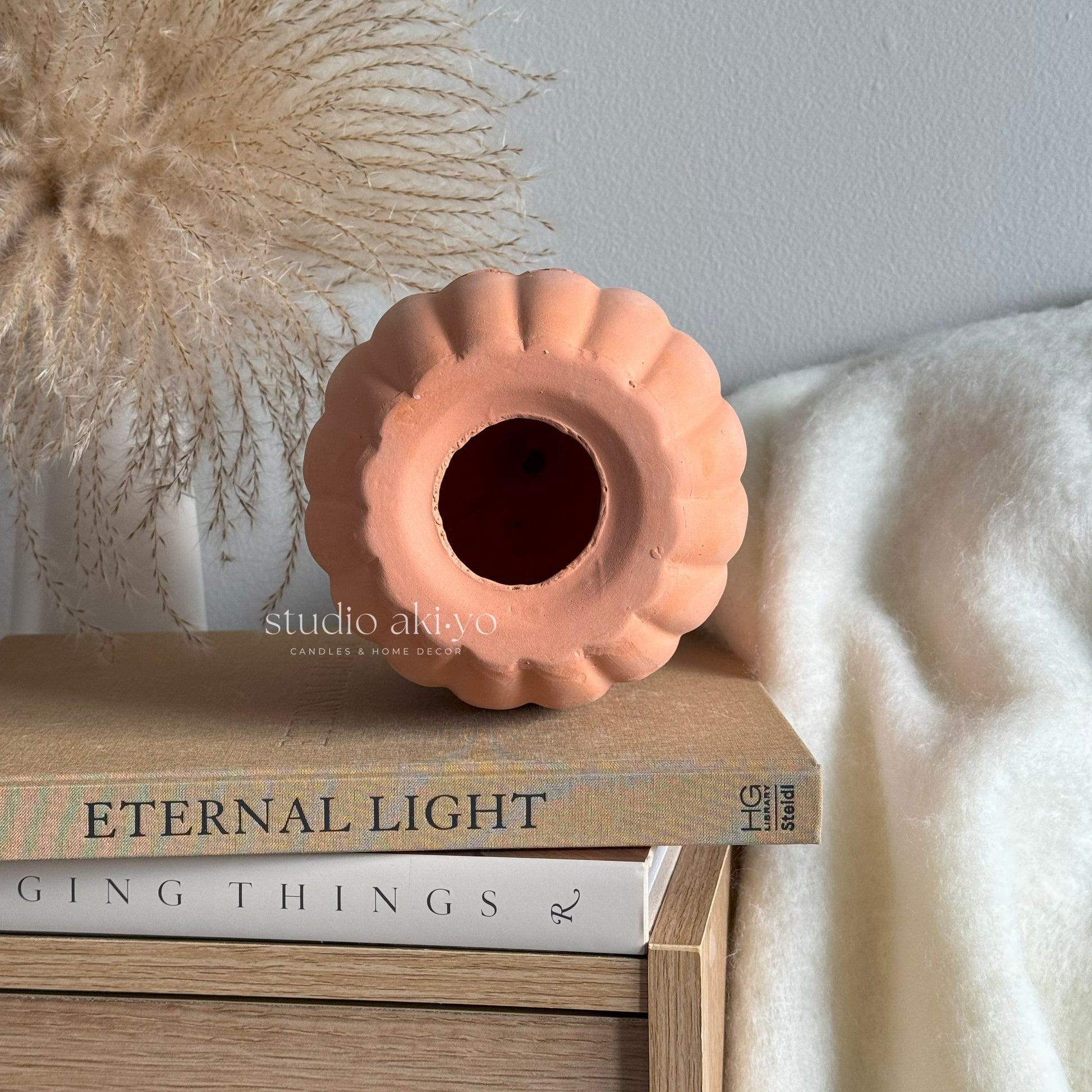 22.5 cm Terracotta Pumpkin Holder