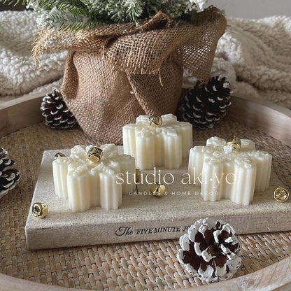 Snowflake Candle (Limited Edition)