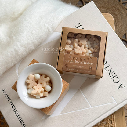 Gingerbread bakery scoopies wax melts shaped in gingerbread mans and scented with warm spicy gingerbread