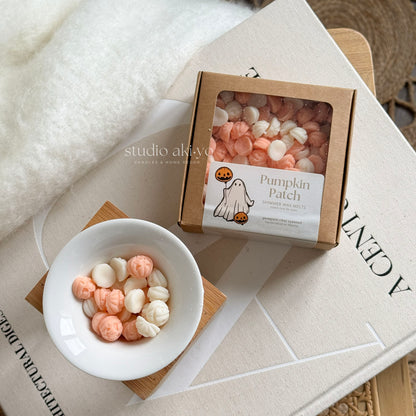 Pumpkin Path scoopie wax melts in shapes of spooky mini pumpkins scented with pumpkin chai