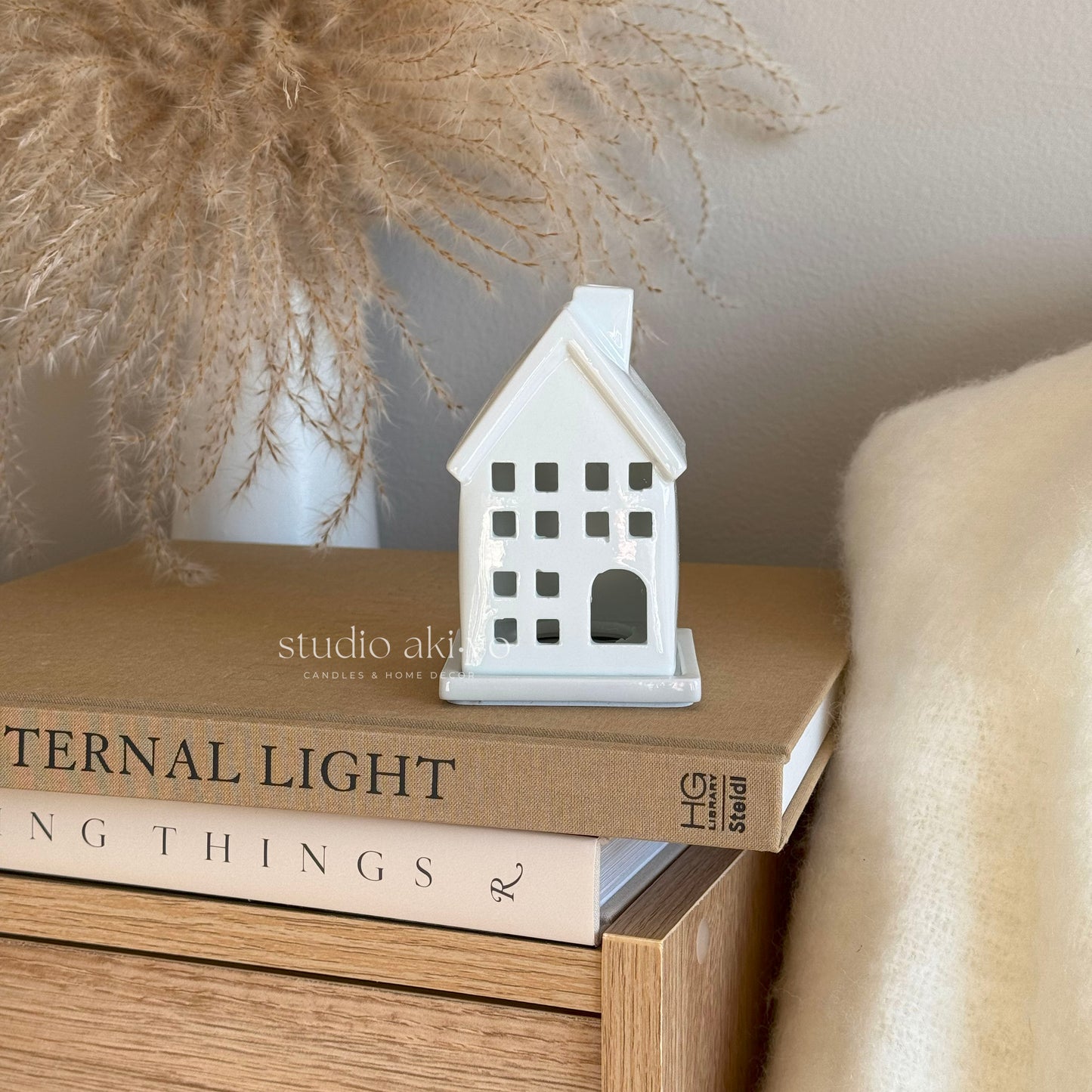 White House Incense Cone Holder