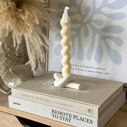 Knot Taper Candle Holder